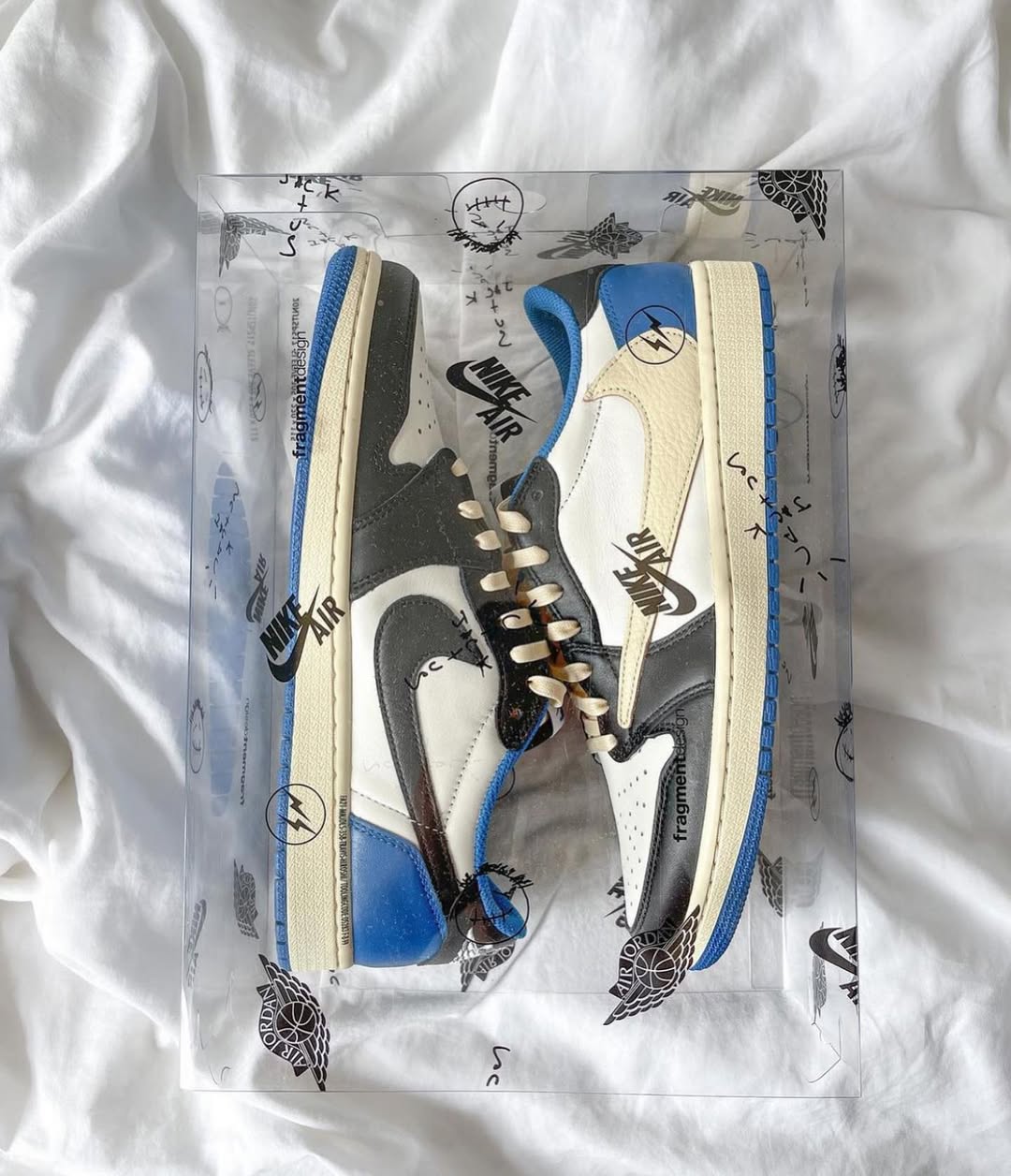 Travis Scott x Jordan 1 Low "Fragment"