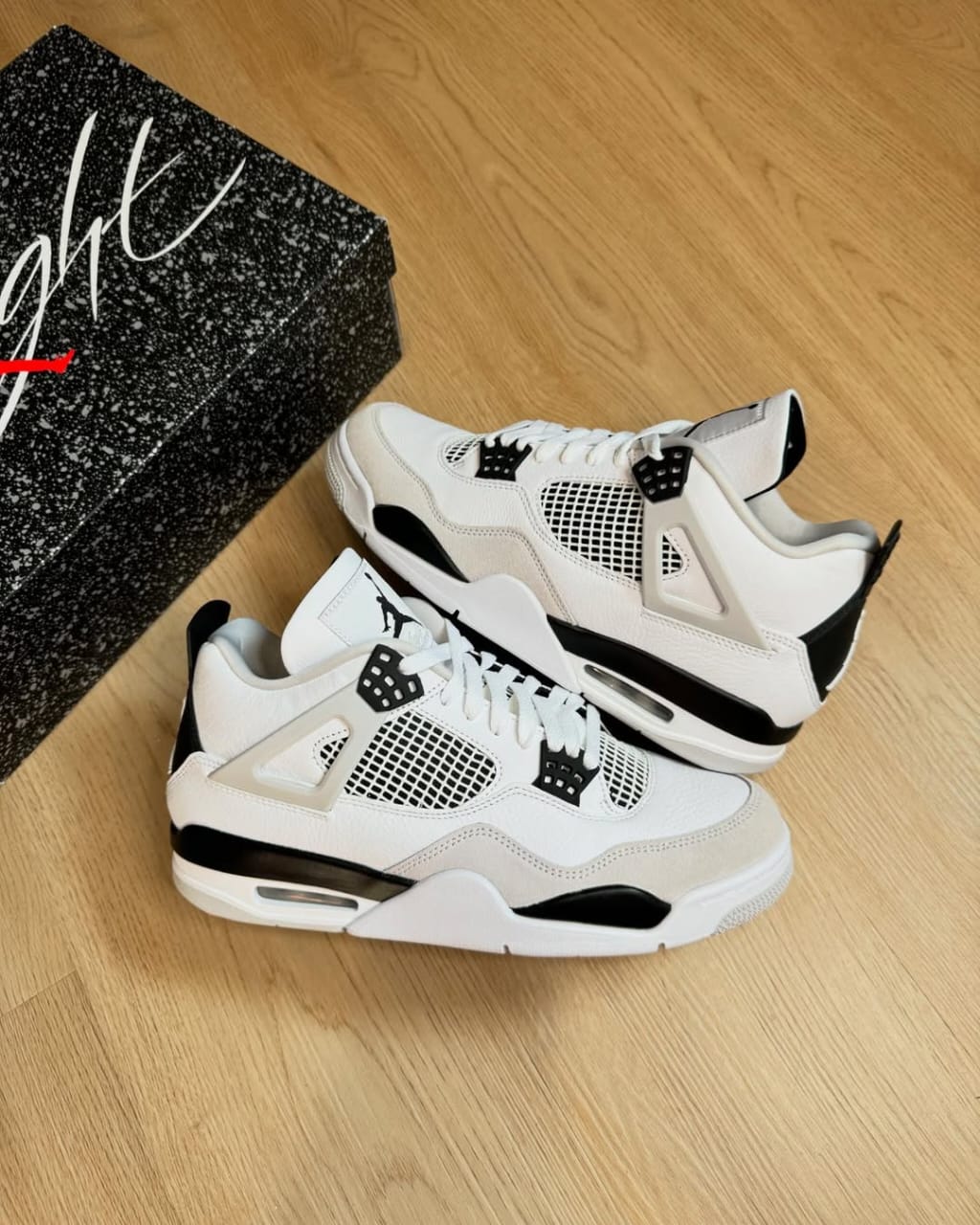 Nike Air Jordan Retro4 "Military Black" (Semi UA)