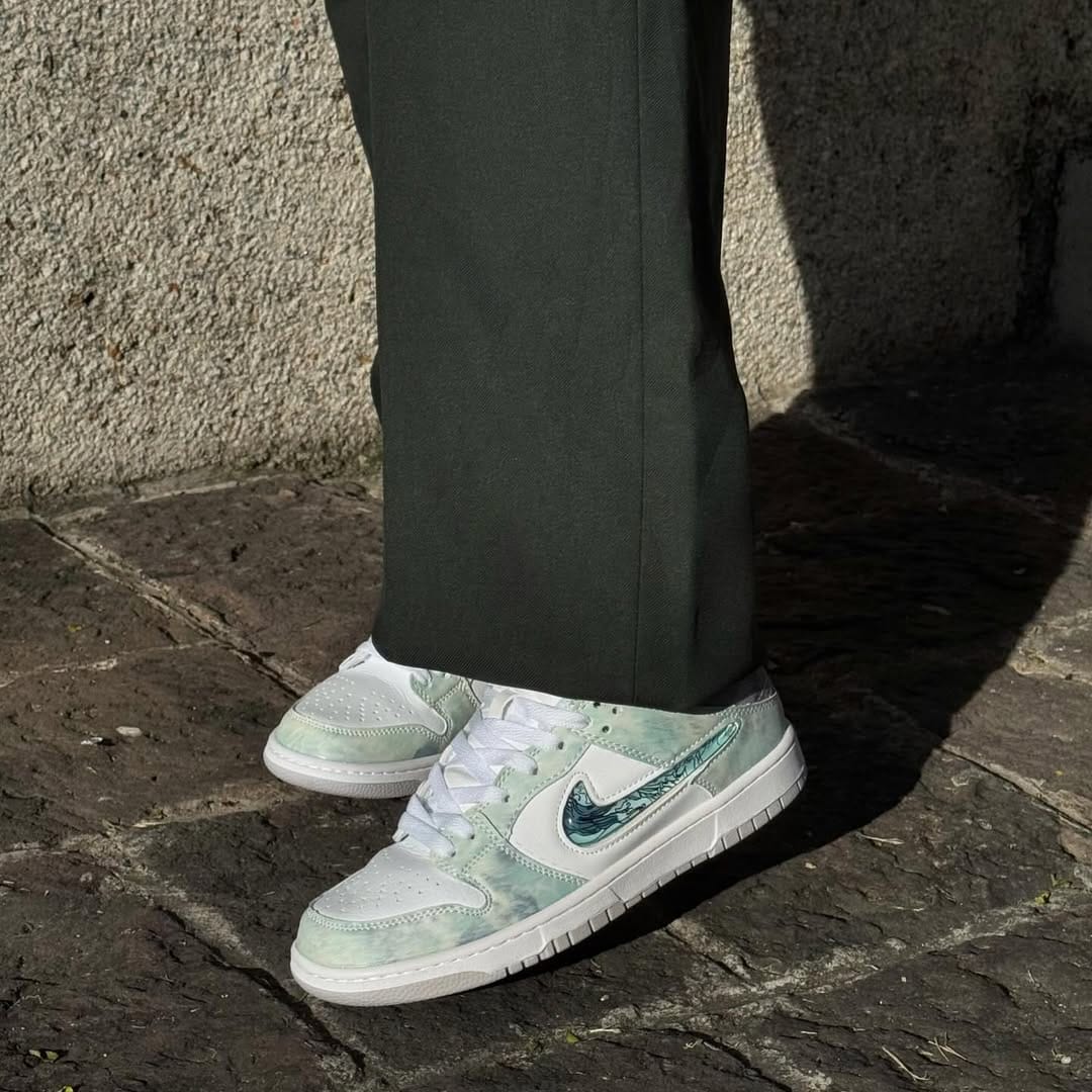 Nike Sb Dunk Low Year Of The Dragon Steam Puppet