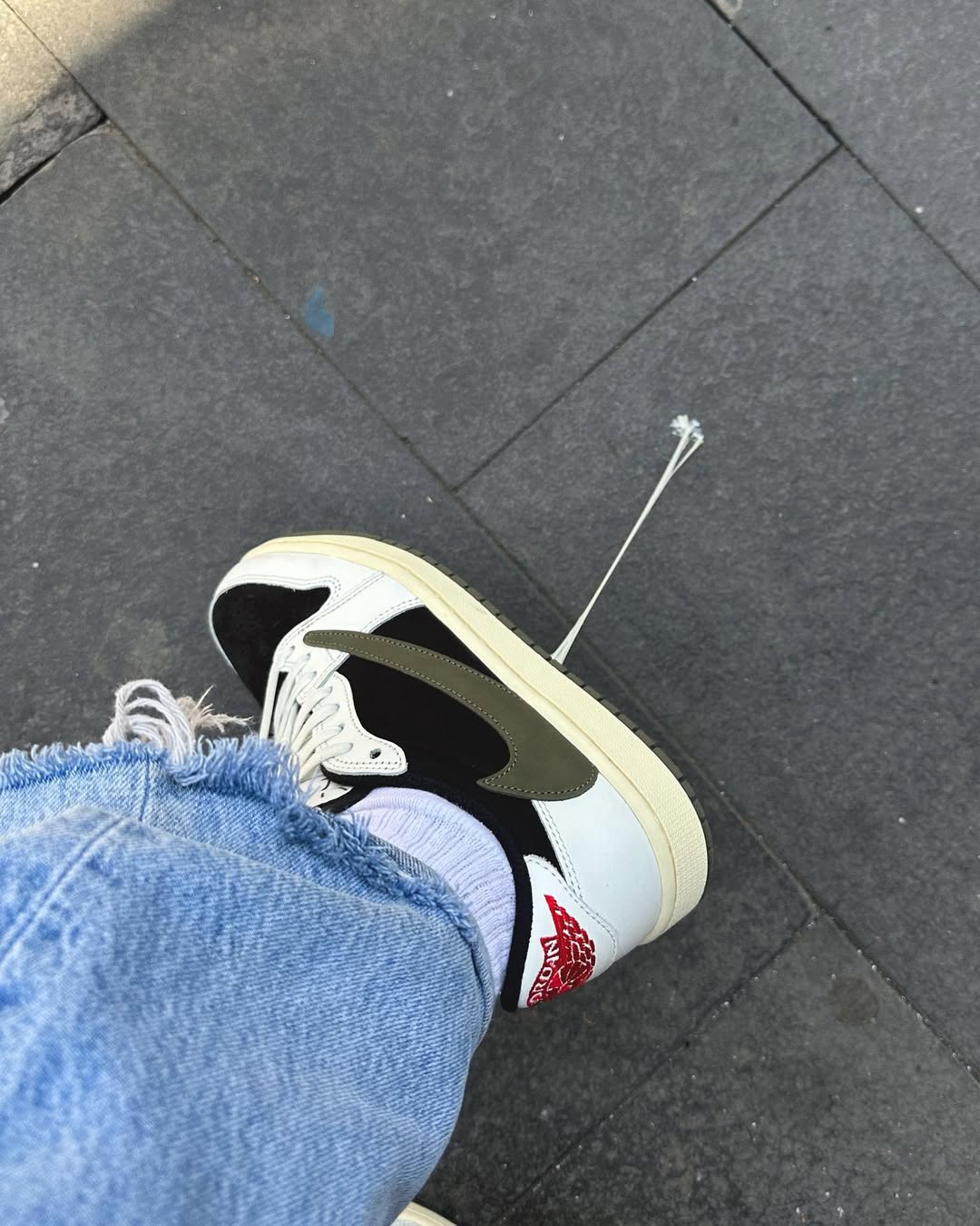 Travis Scott x Air Jordan Retro1 Low 'Olive' (Semi UA)