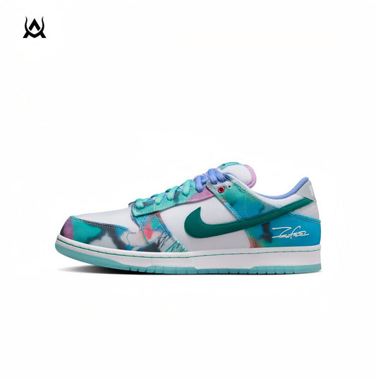 Futura Laboratories x Nike SB Dunk Low