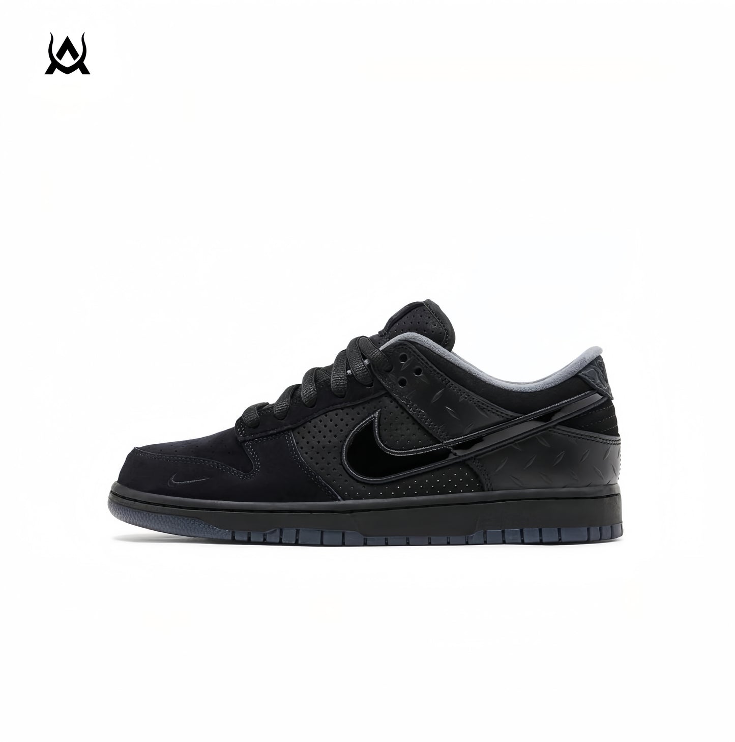 Duck Of the Feather x Nike Sb Dunk Low "Black University"