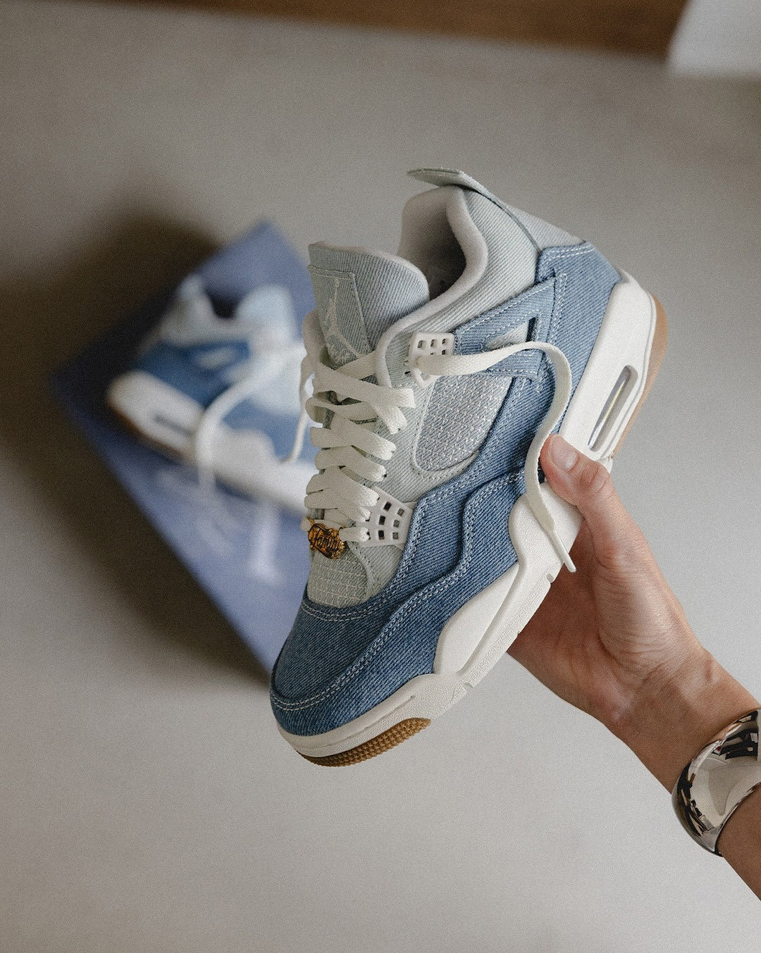 Nike Air Jordan Retro4 Denim "Worn Blue" (Semi Ua)