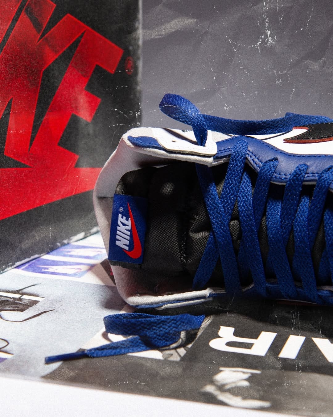 Air Jordan 1 Retro High 'Rare Air - Deep Royal Blue'