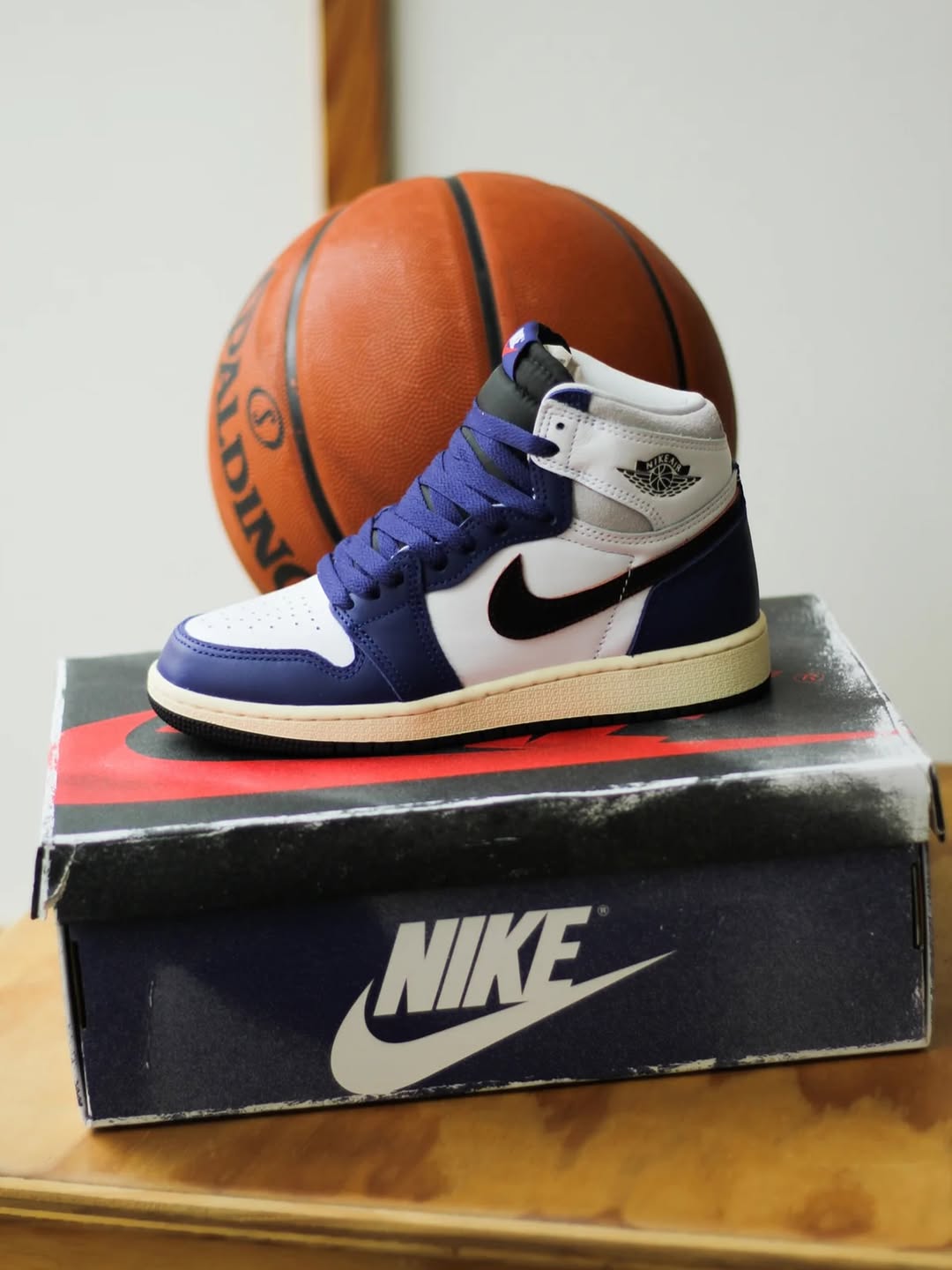 Air Jordan 1 Retro High 'Rare Air - Deep Royal Blue'