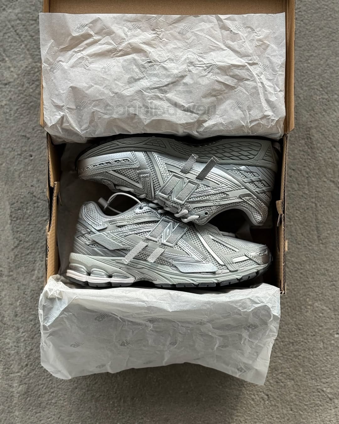 New balance 1906A "Concrete Metallic Silver"