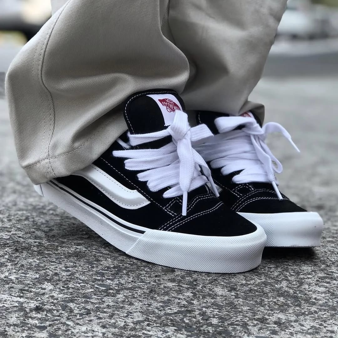 Vans Knu Skool 'Black White'