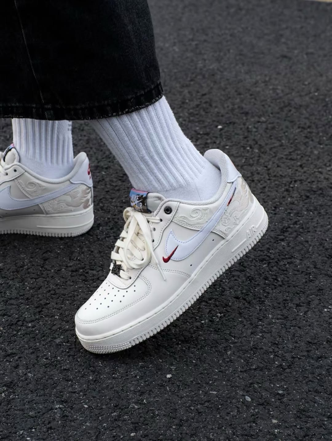 Nike Airforce 1 '07 SE "LNY"
